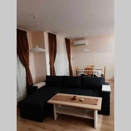Cosy Modern In Briz *